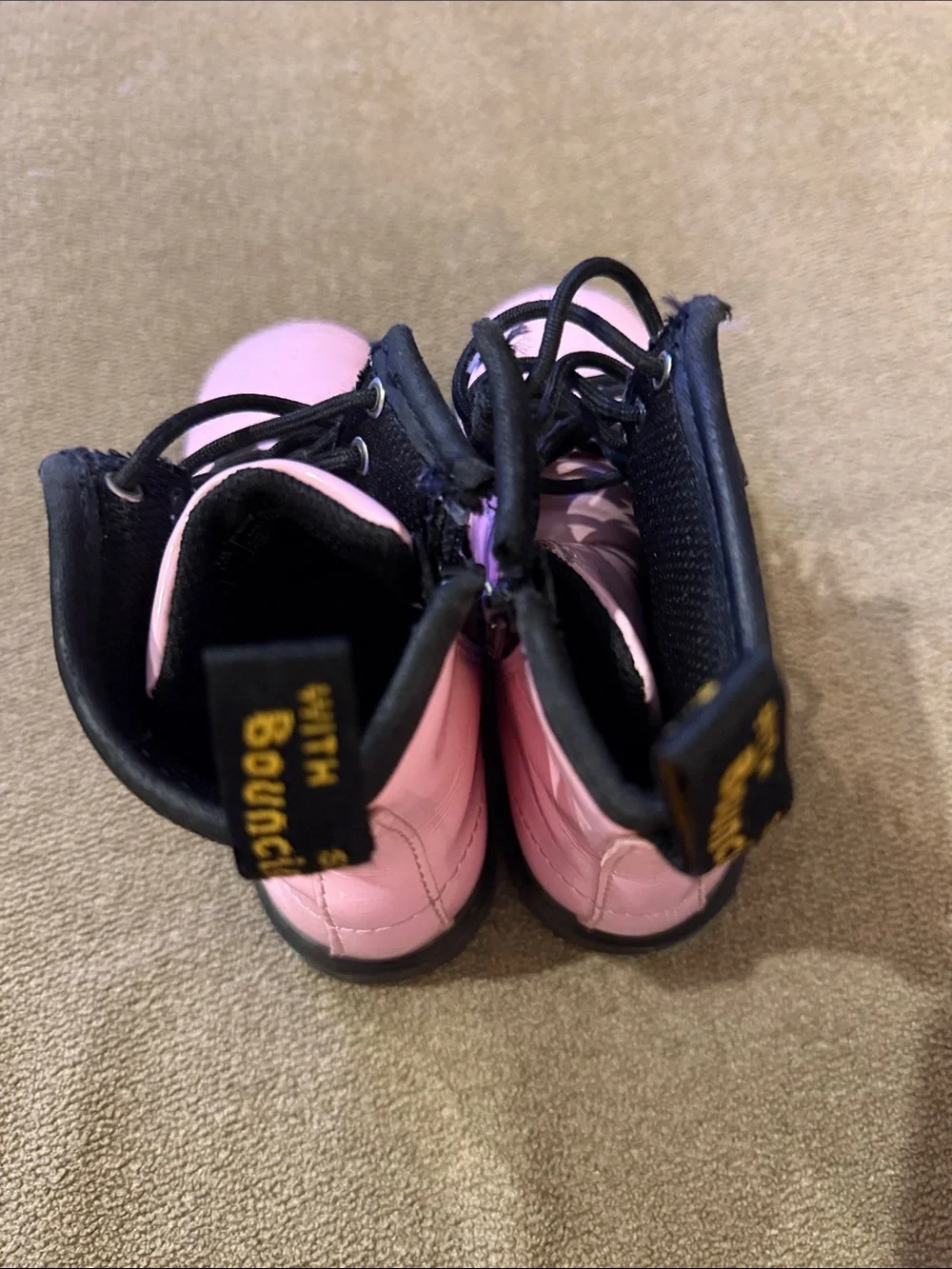 Dr. Martens 1460 Delaney Boots Kids Size 10 Pink Patent Leather (TD)